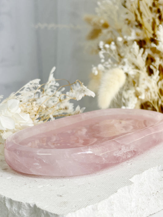 ROSE QUARTZ CRYSTAL BOWL TRAY TRINKET DISH AUSTRALIA SELF LOVE LOVE COMPASSION STONED AND SAGED 