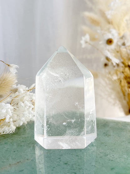 CLEAR QUARTZ GENERATOR || 31417