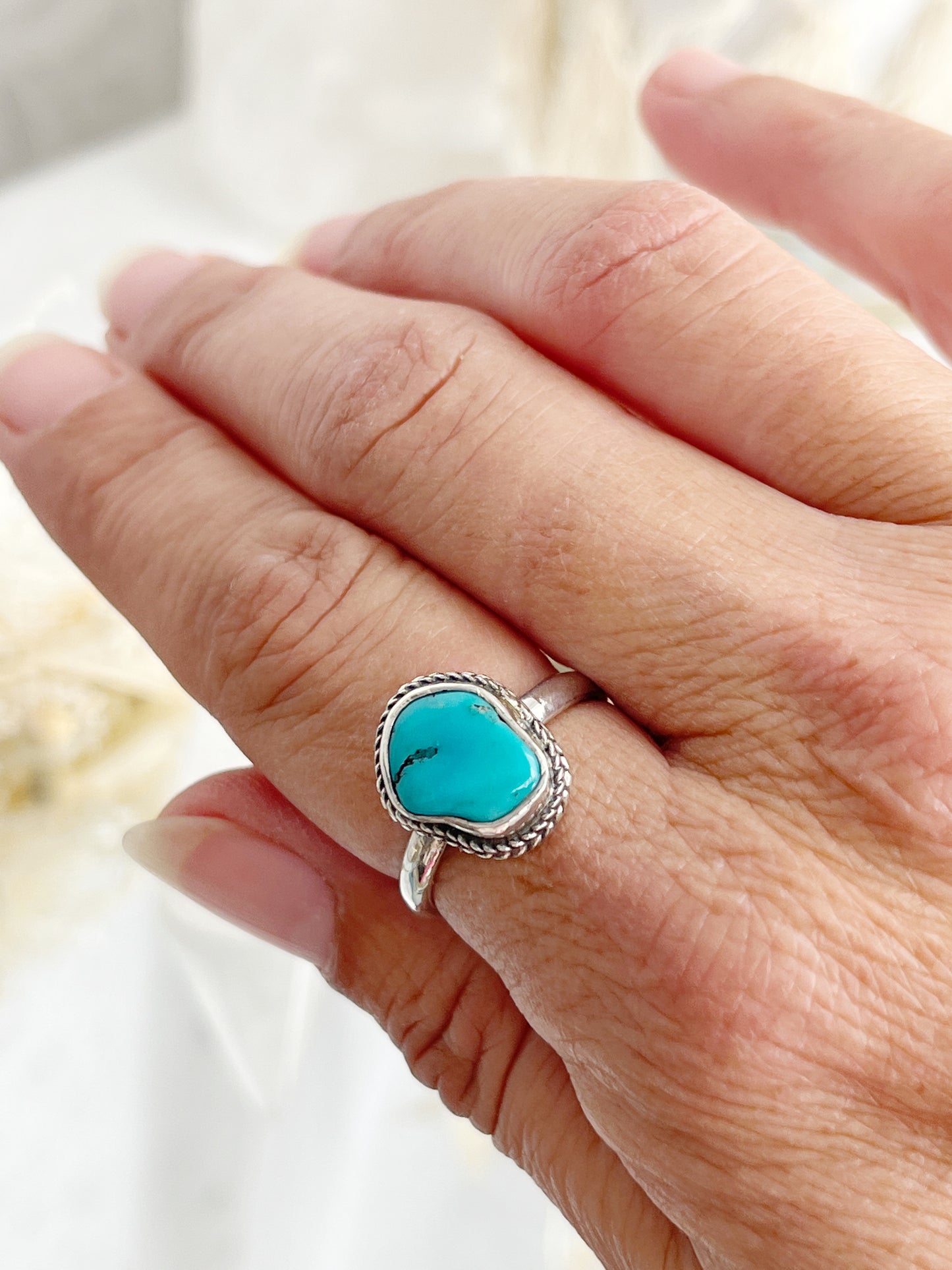 TURQUOISE FREEFORM RING || SIZE 9 SS