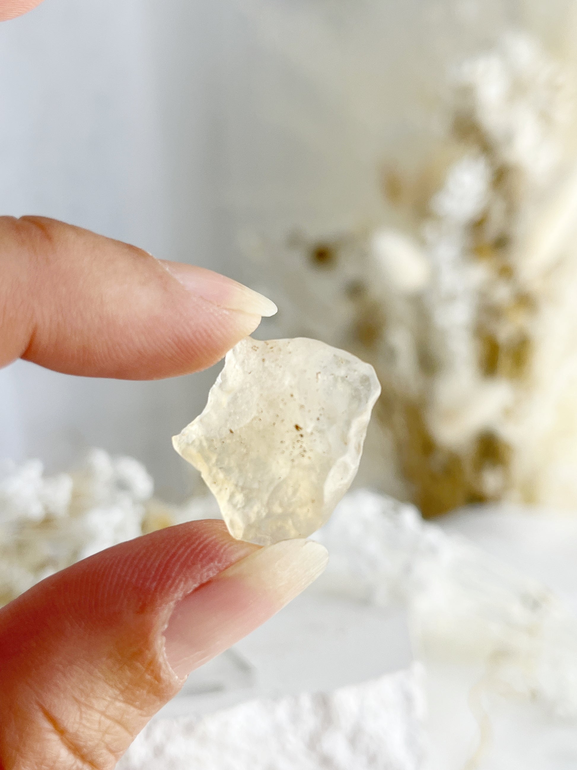 LIBYAN DESERT GLASS SPECIMEN. STONED AND SAGED AUSTRALIA.