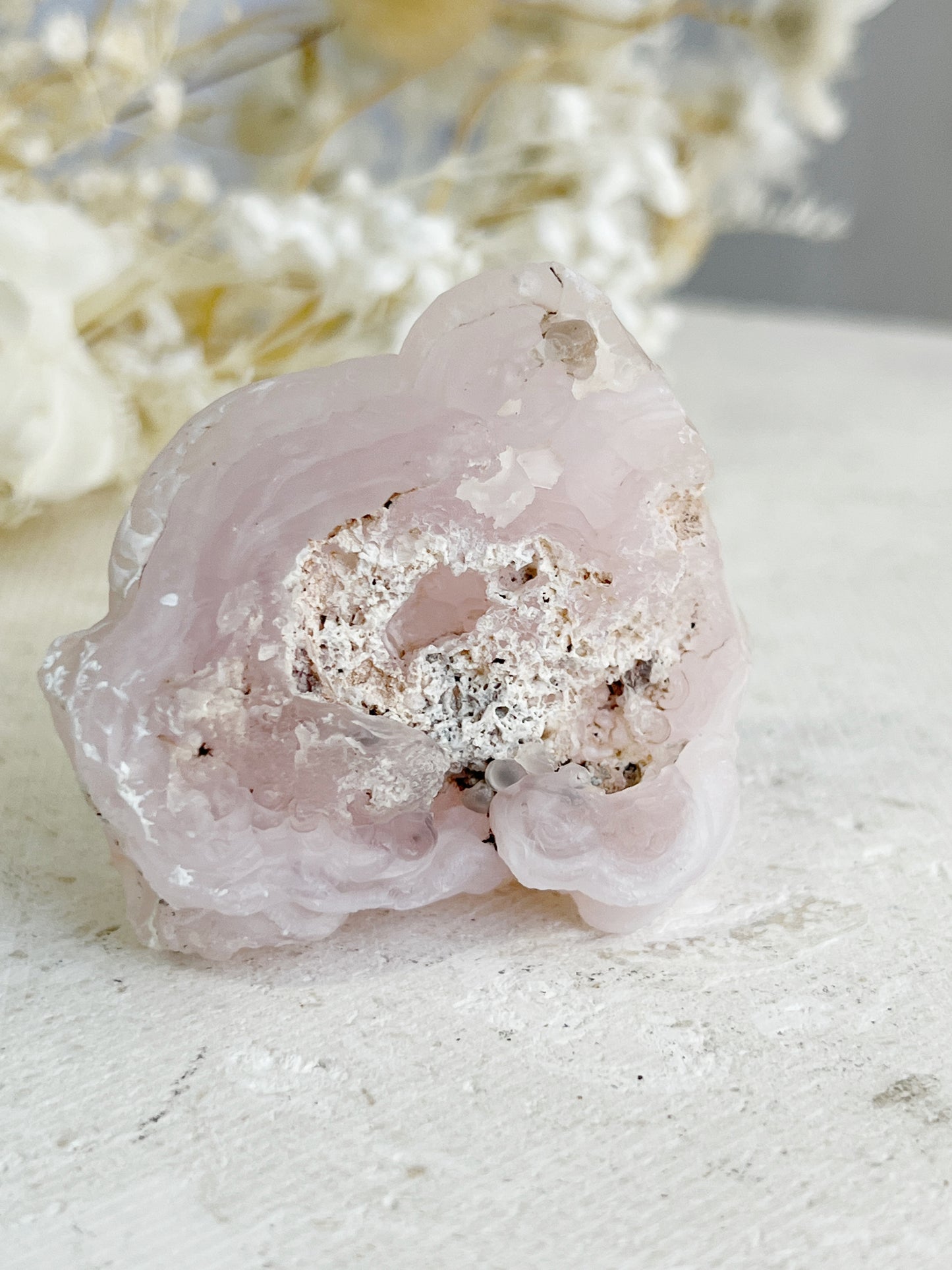 PINK CHALCEDONY SPECIMEN || 31462