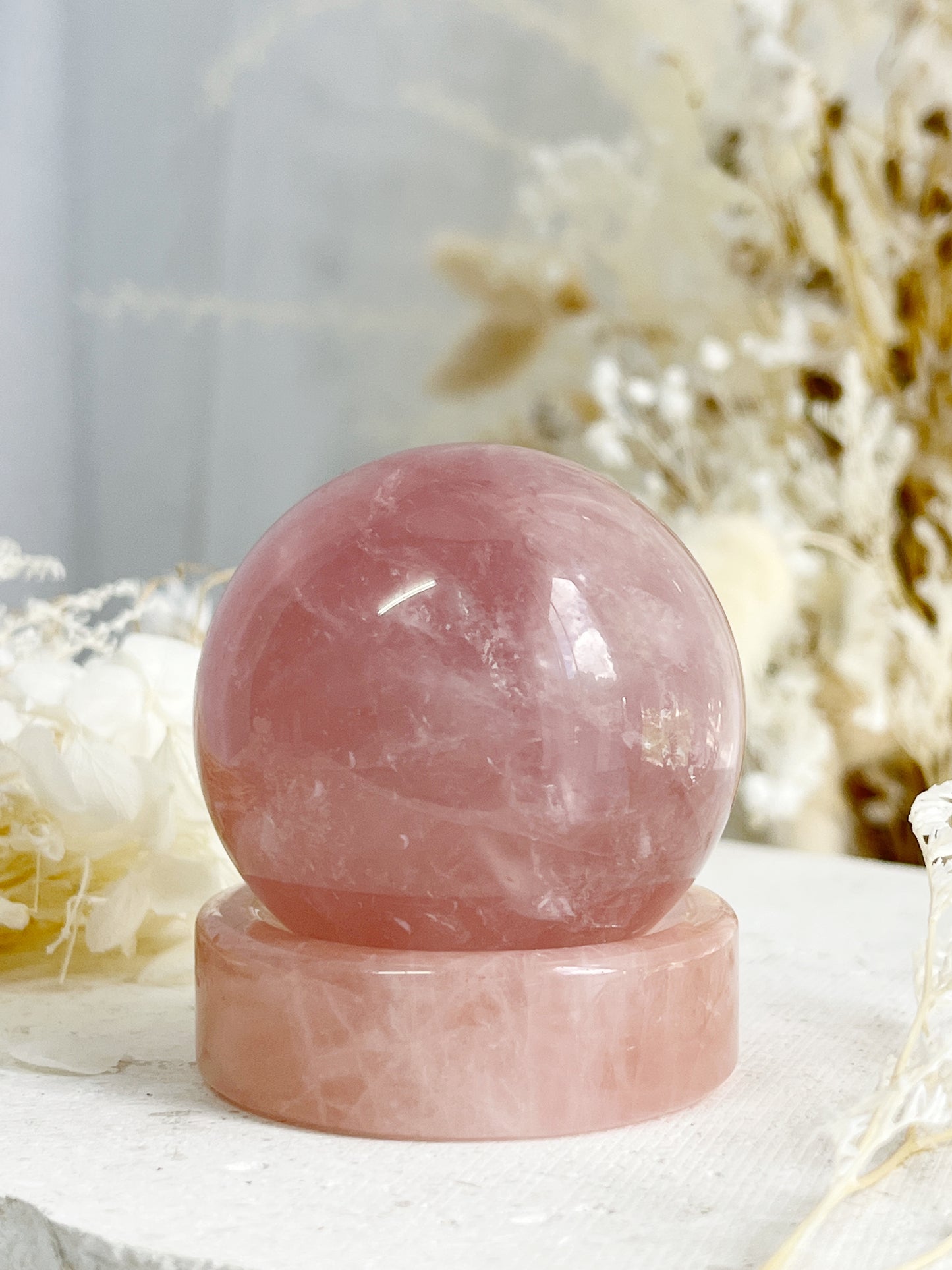 ROSE QUARTZ SPHERE || 31759
