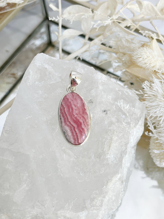 RHODOCHROSITE PENDANT STERLING SILVER STONED AND SAGED AUSTRALIA