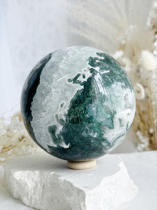 MOSS AGATE SPHERE APPROX 9CM. STONED AND SAGED AUSTRALIA.