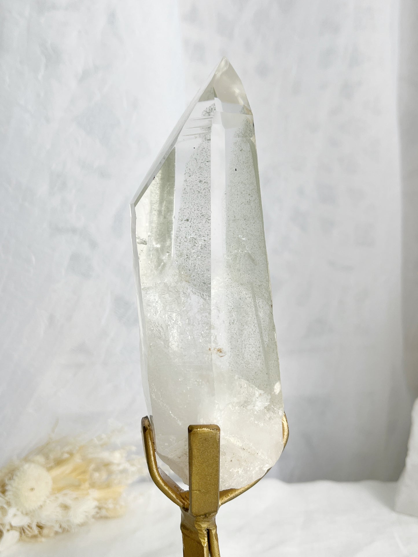 LEMURIAN QUARTZ POINT ON STAND || 30675