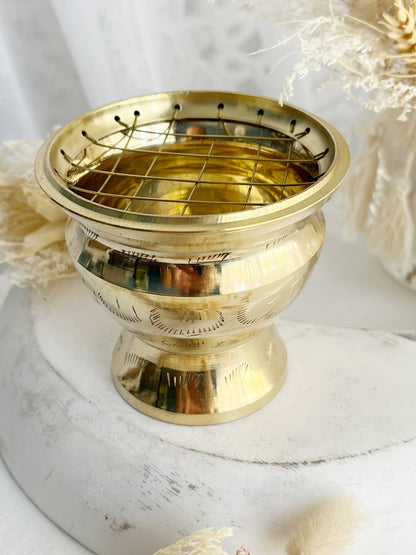 ETCHED BRASS BURNER || GOLD