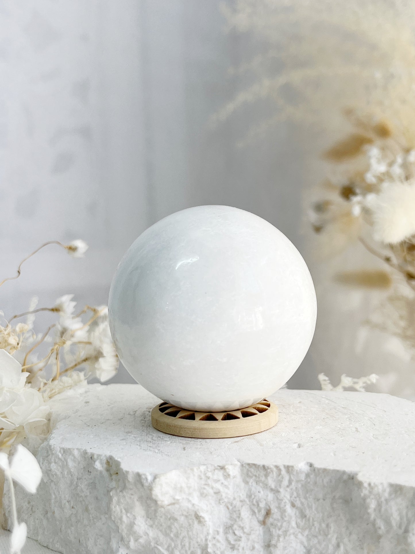 SCOLECITE SPHERE || 31605