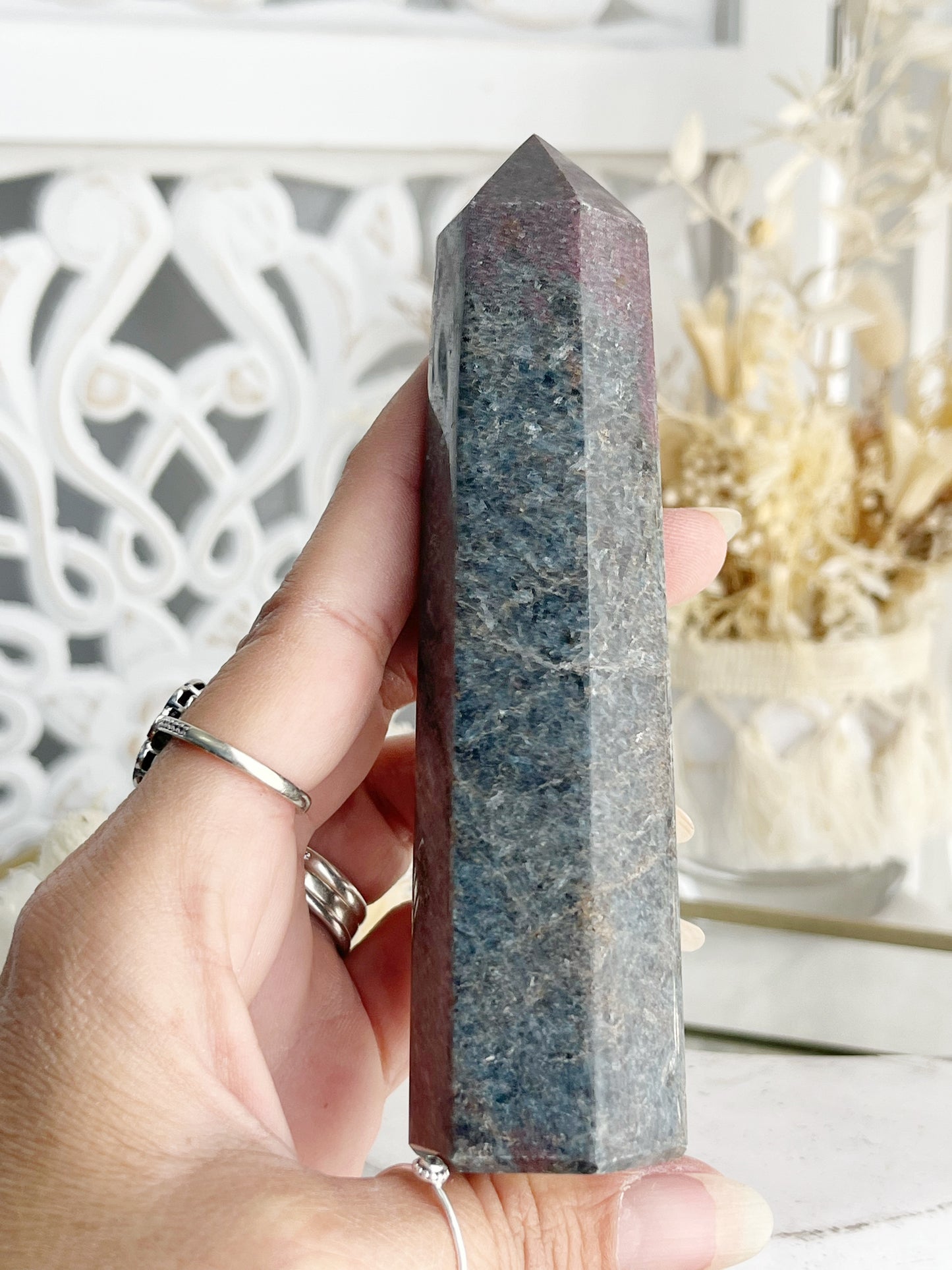 RUBY KYANITE TOWER || 20586