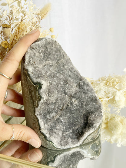 AMETHYST STANDING CLUSTER || 101954