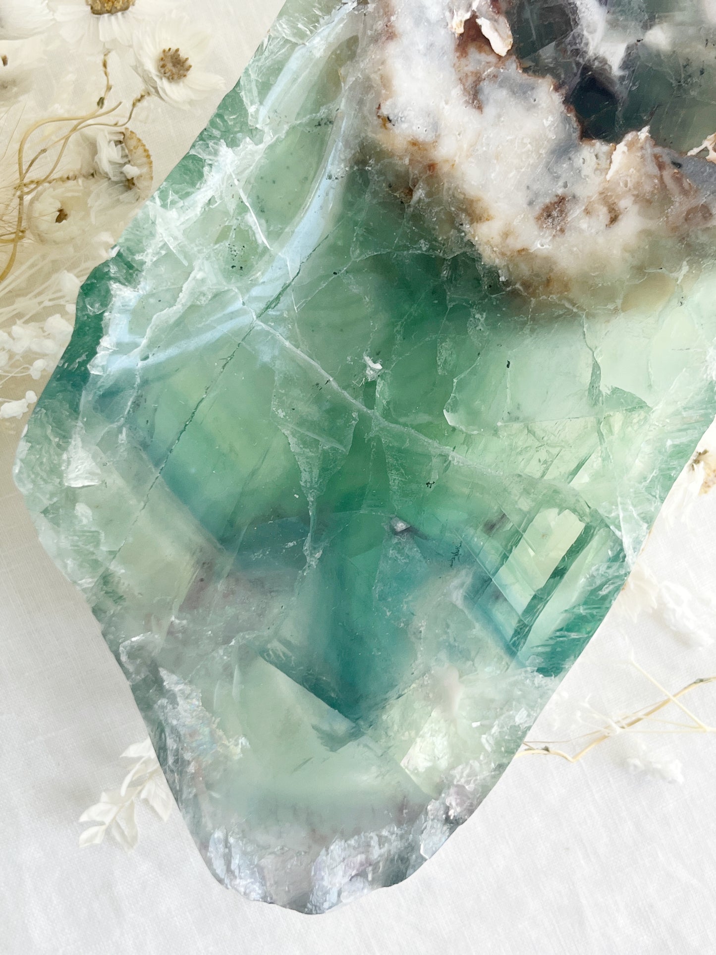 RAINBOW FLUORITE BOWL || 31091