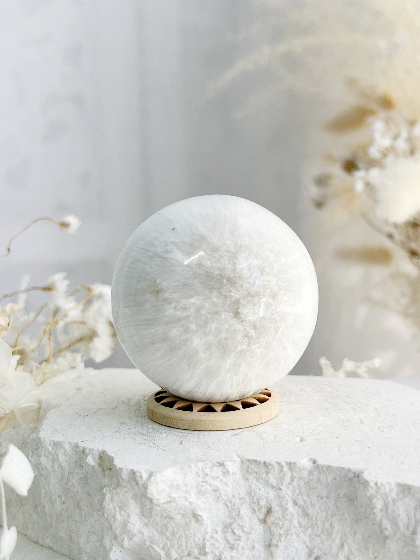 SCOLECITE SPHERE || 31606