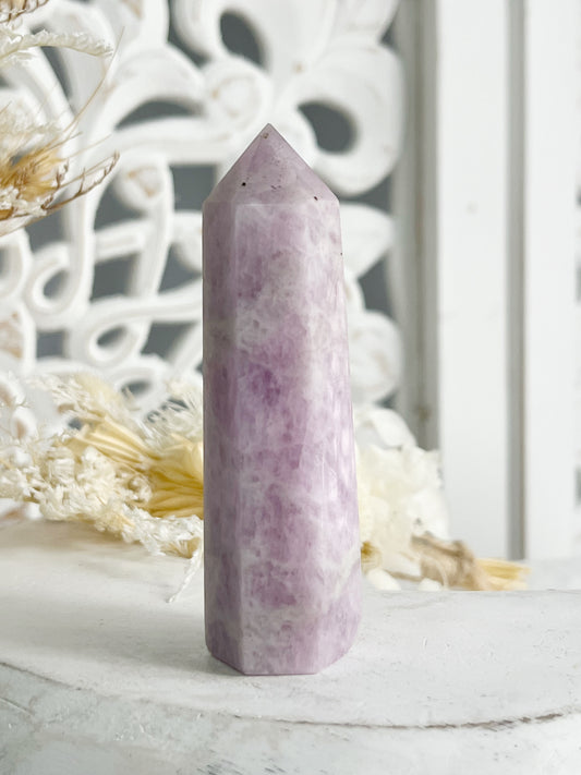 KUNZITE GENERATOR, STONED AND SAGED AUSTRALIA