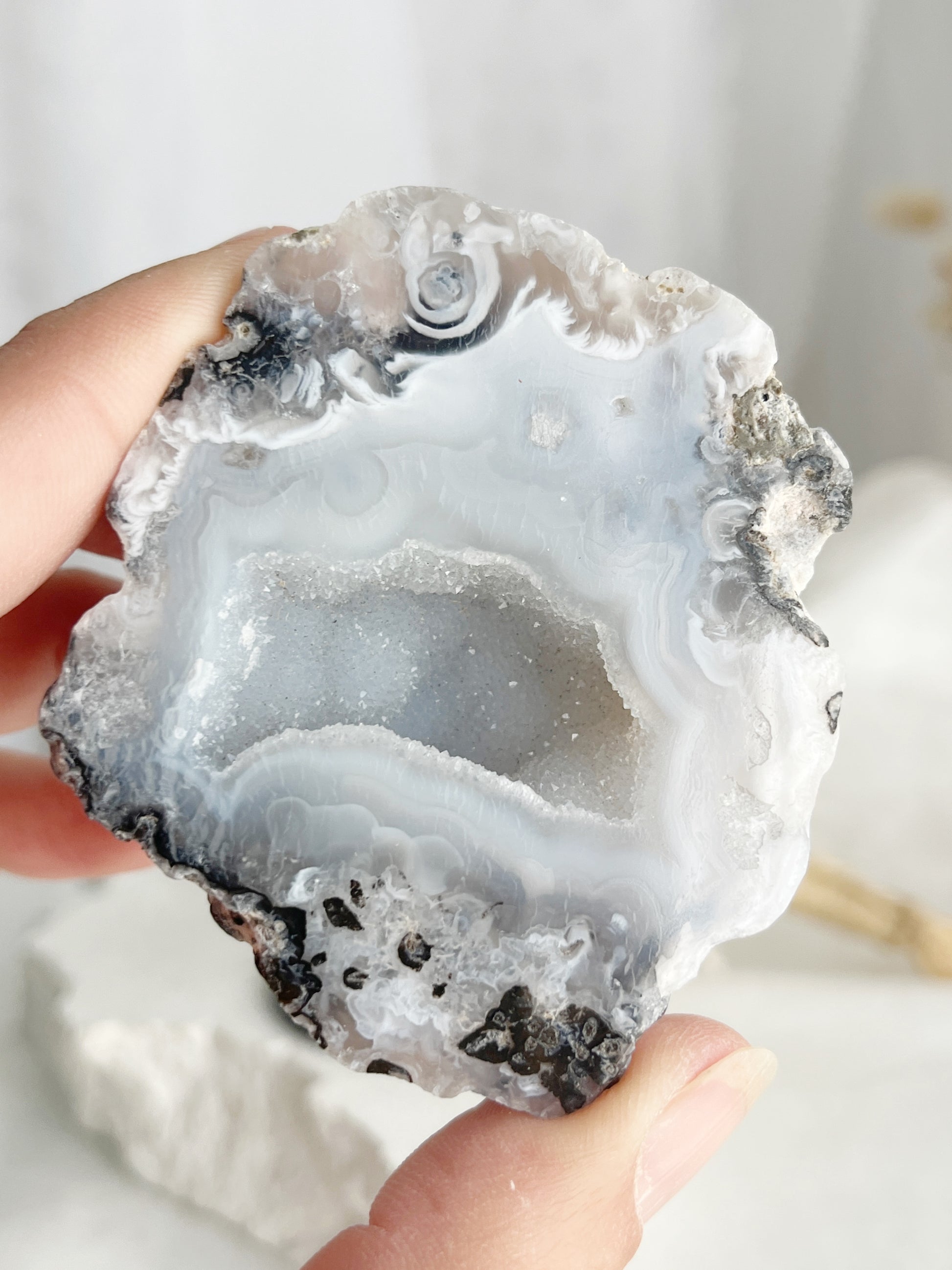 TRANCAS GEODE, Agate, Quartz, Calcite + Chalcedony. STONED AND SAGED AUSTRALIA