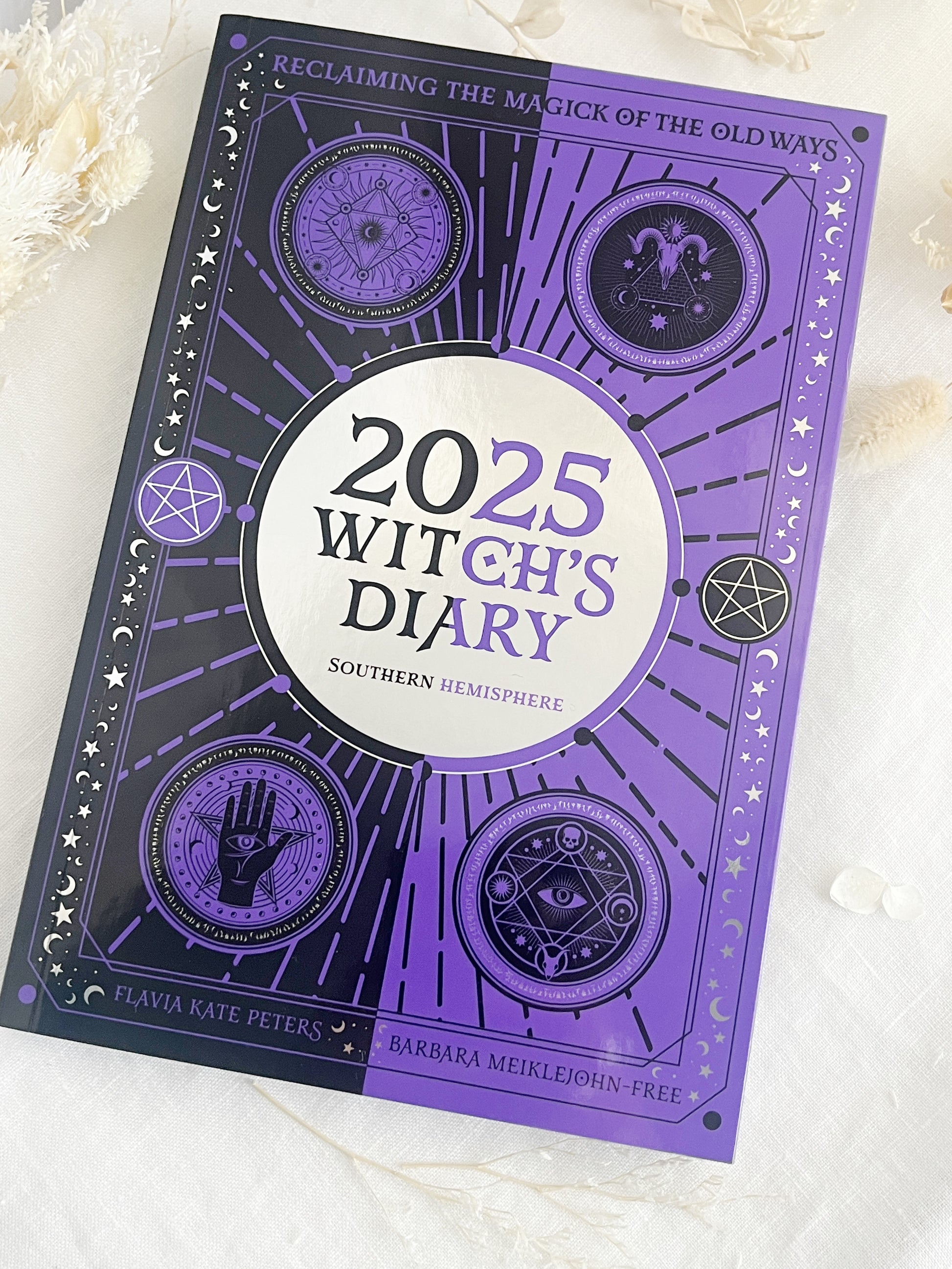 2025 WITCH'S DIARY SOUTHERN HEMISPHERE STONED AND SAGED AUSTRALIA