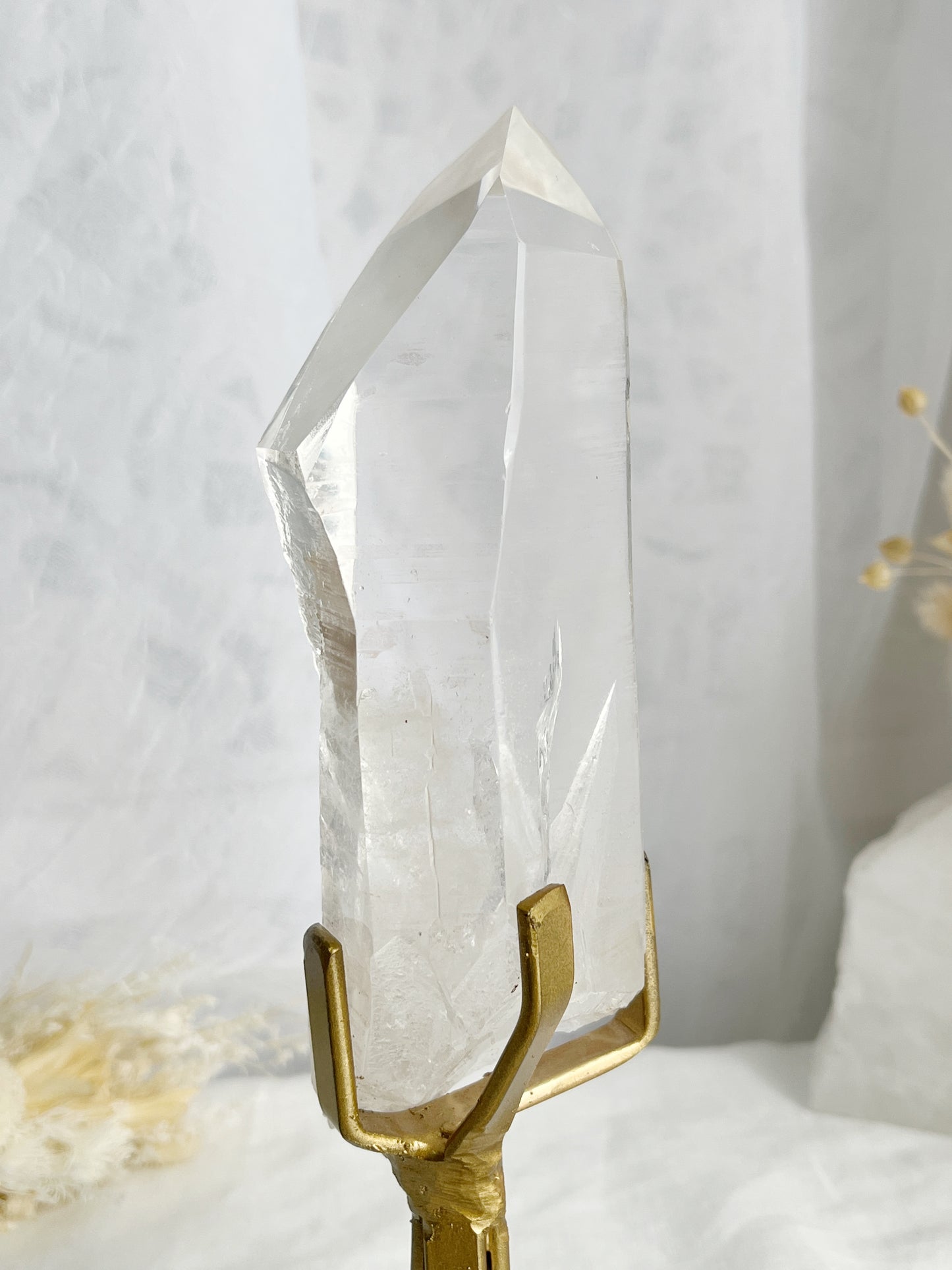 LEMURIAN QUARTZ POINT ON STAND || 30673