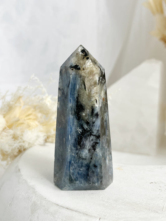 BLUE KYANITE GENERATOR. STONED AND SAGED AUSTRALIA.