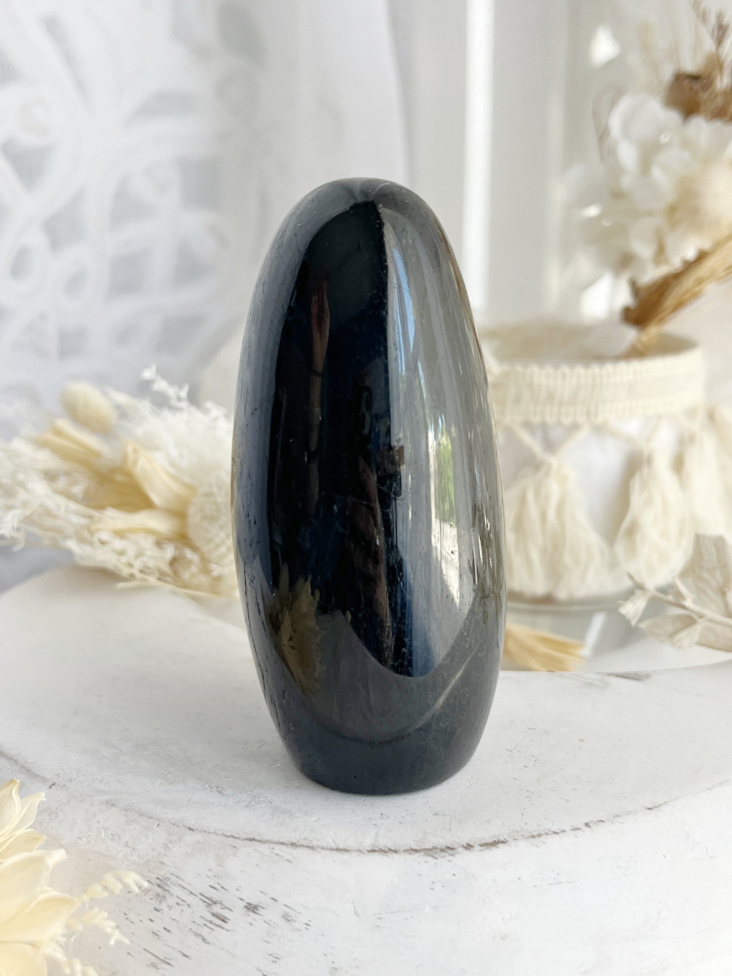 BLACK TOURMALINE DOME || 30443