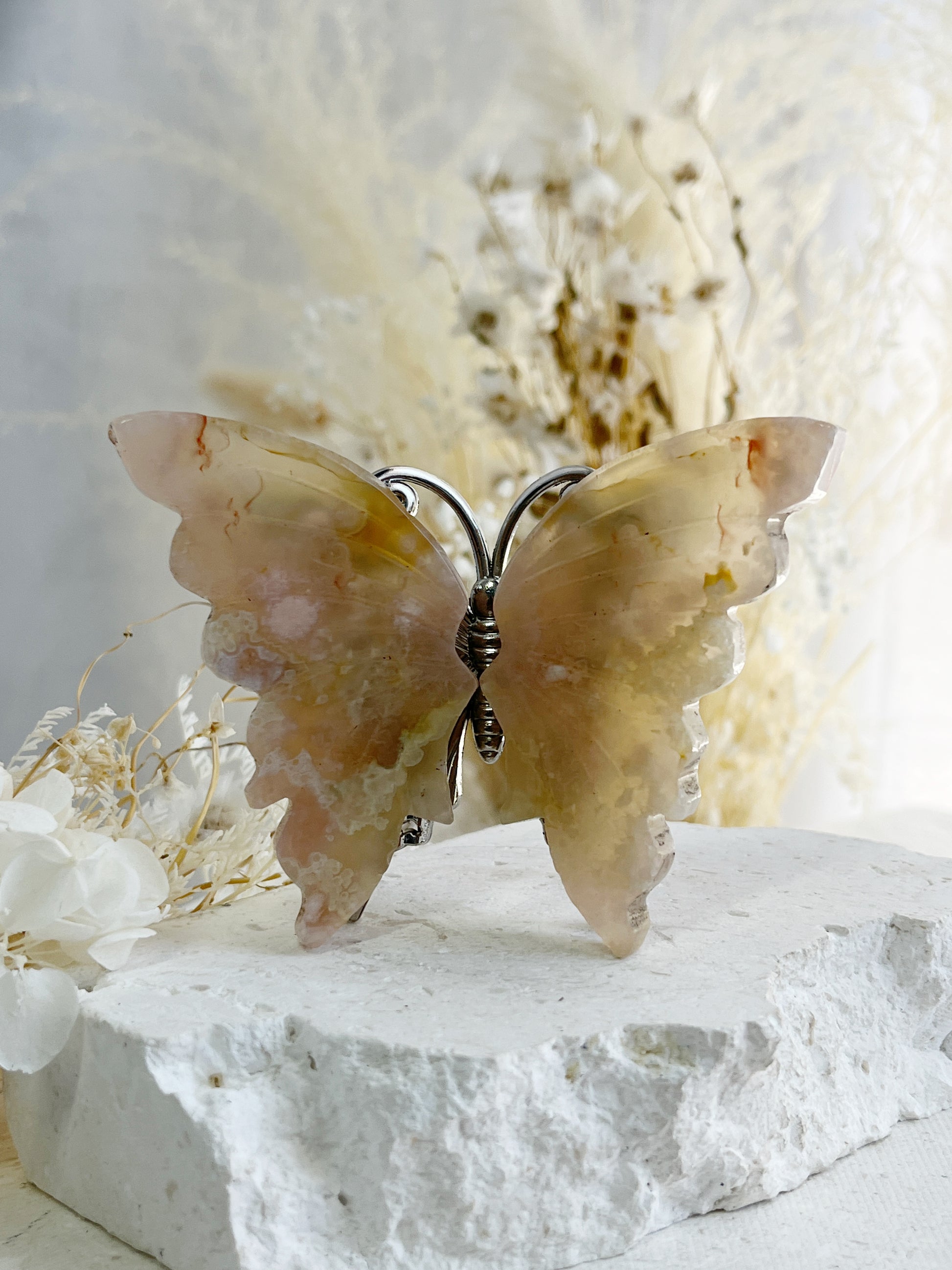 FLOWER AGATE CRYSTAL BUTTERFLY AUSTRALIA SELF GROWTH TRANSFORMATION LOVE HEALING STONED AND SAGED