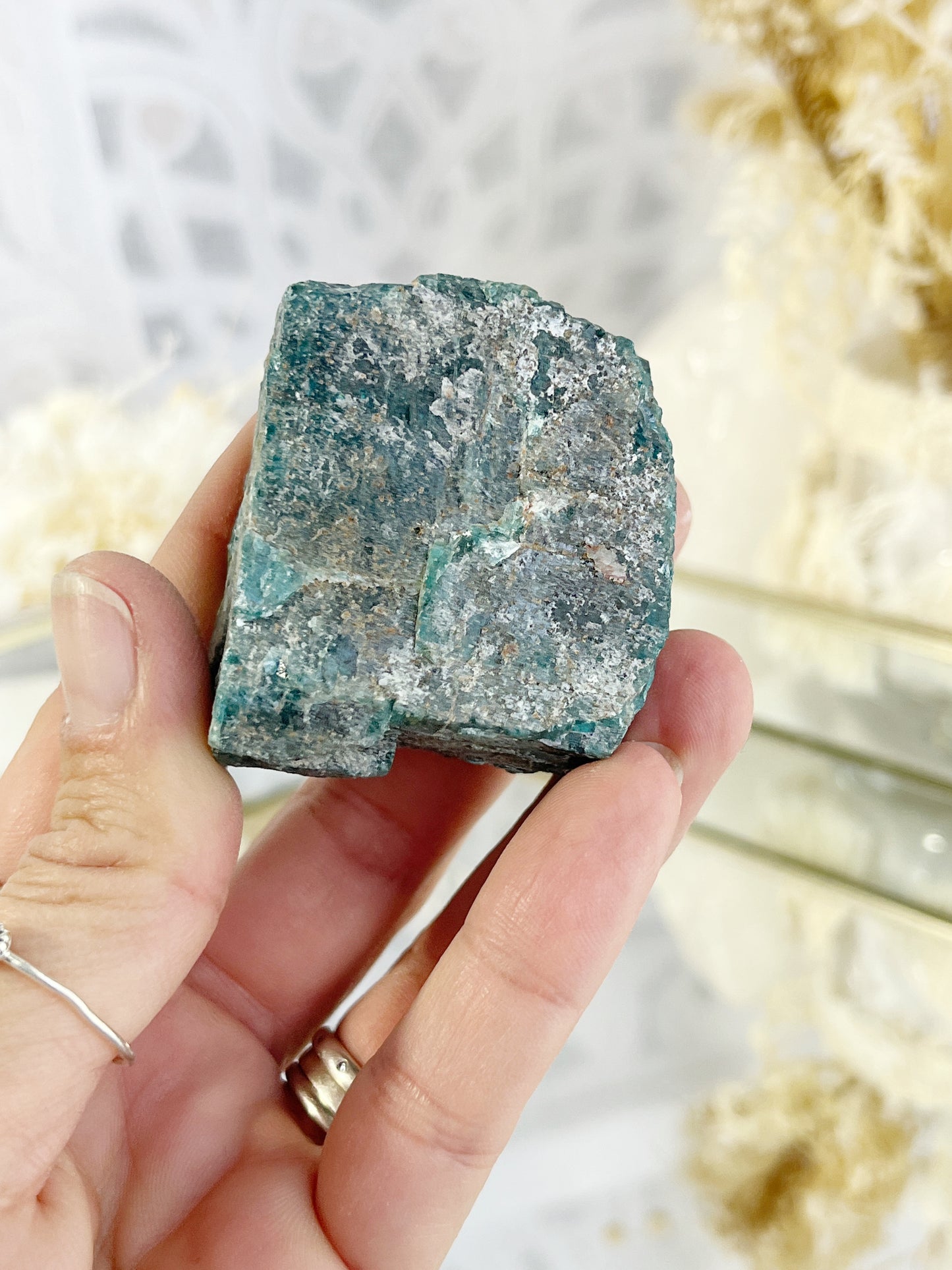 APATITE ROUGH || 23004