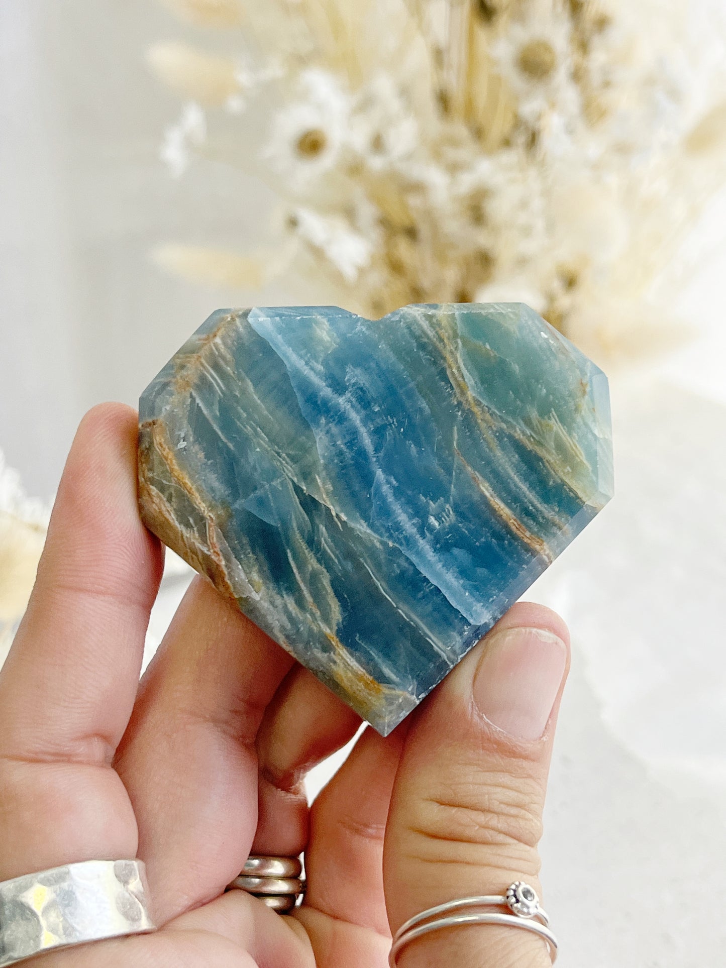 LEMURIAN AQUATINE CALCITE HEART || 30669