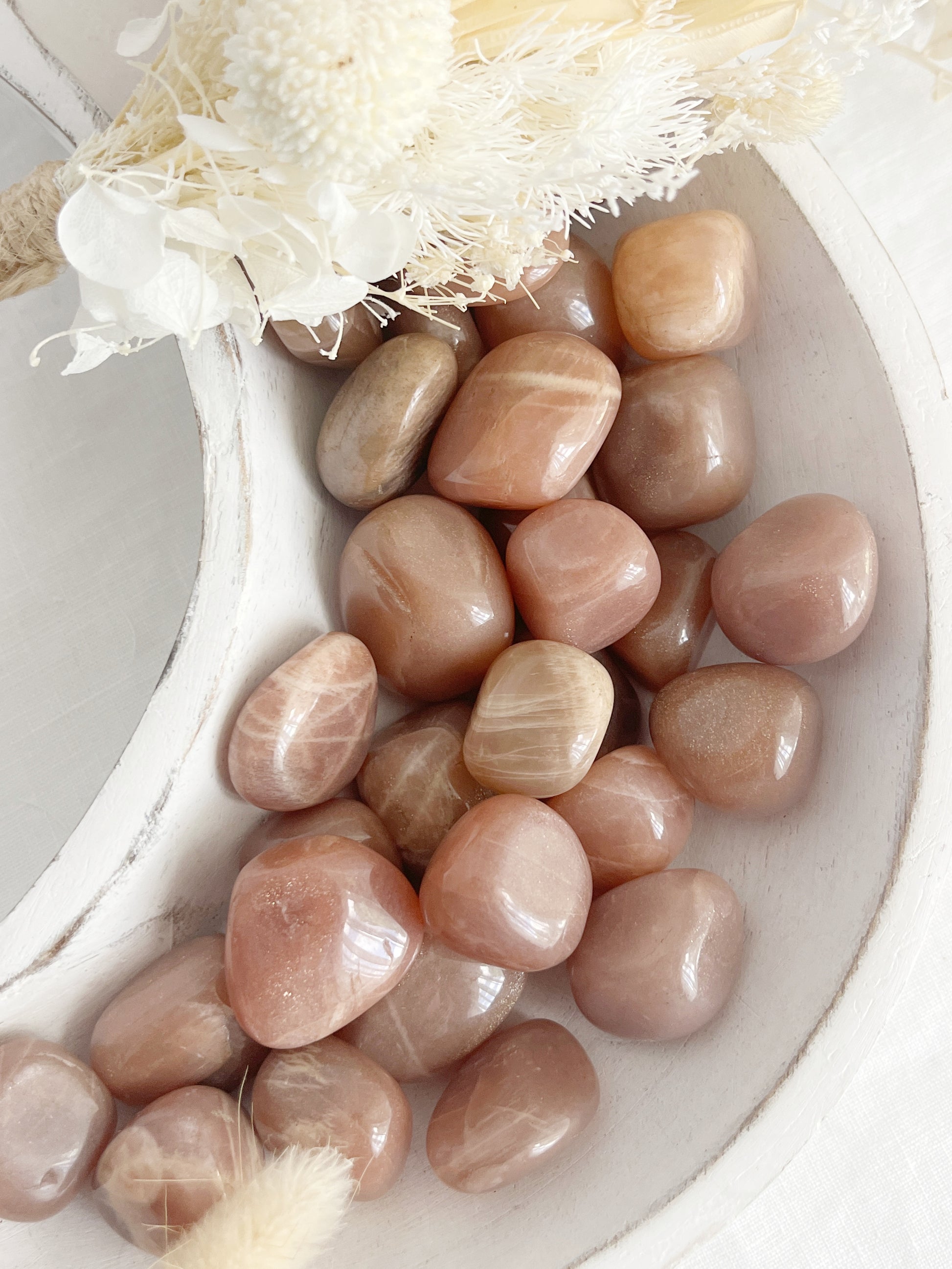 PEACH MOONSTONE TUMBLE STONE, STONED AND SAGED AUSTRALIA.