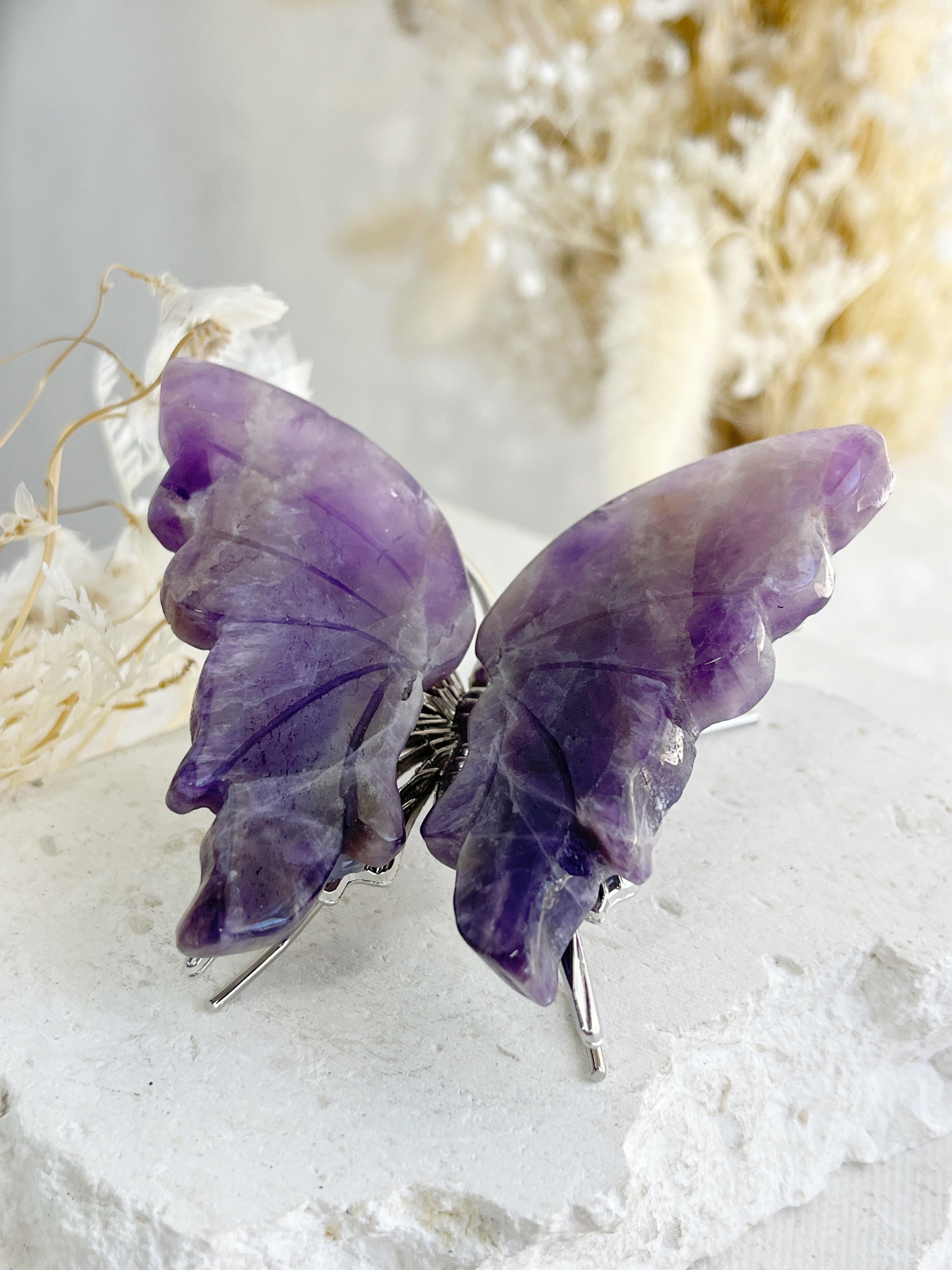 DREAM AMETHYST CRYSTAL BUTTERFLY AUSTRALIA STONED AND SAGED CRYSTALS FOR SLEEP PROTECTION INTUITION ADDICTION CALM