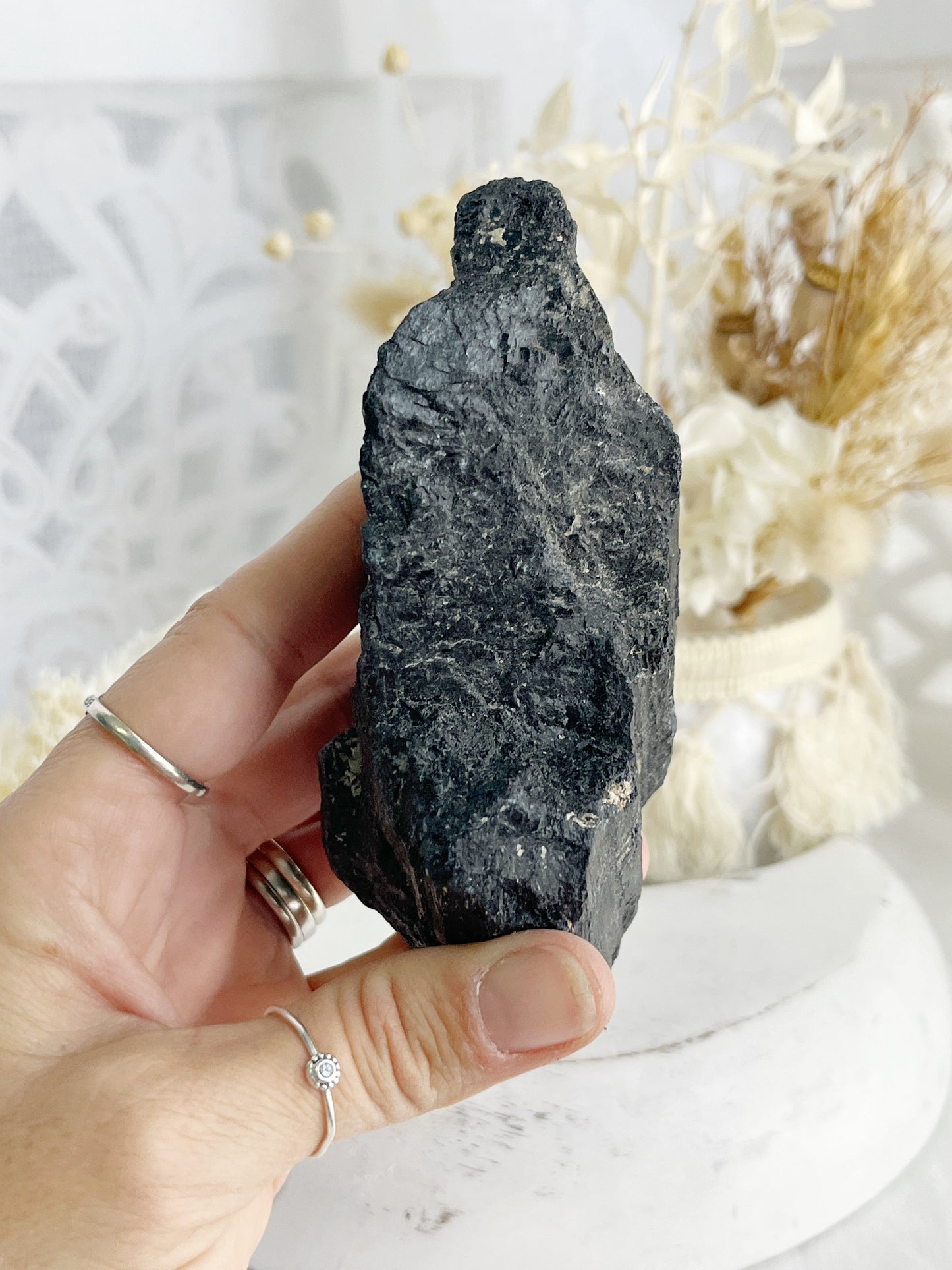 BLACK TOURMALINE ROUGH || 30026