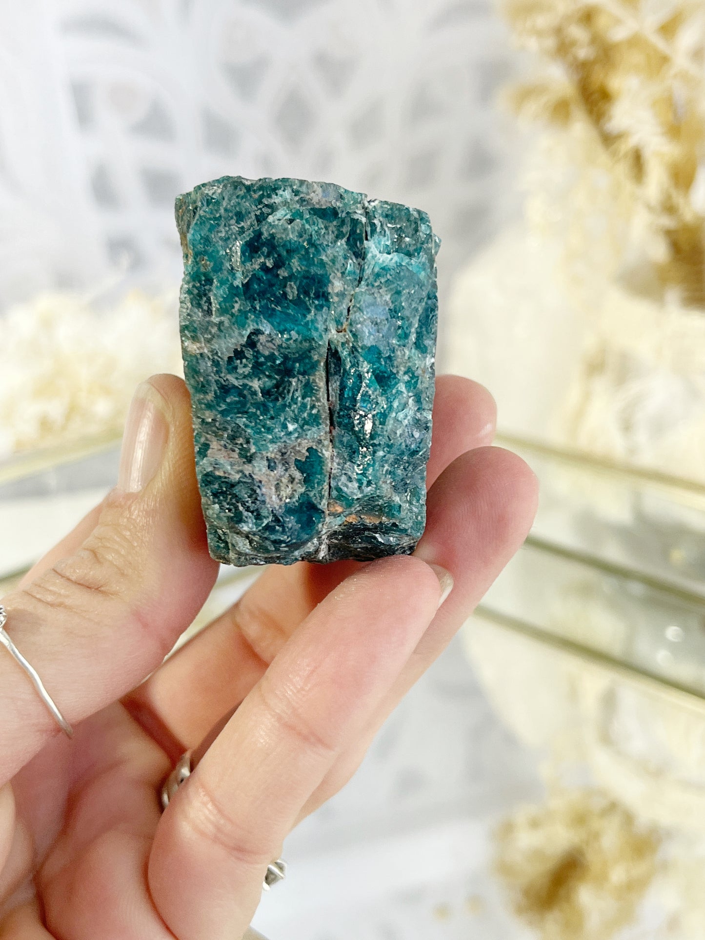 APATITE ROUGH || 23004