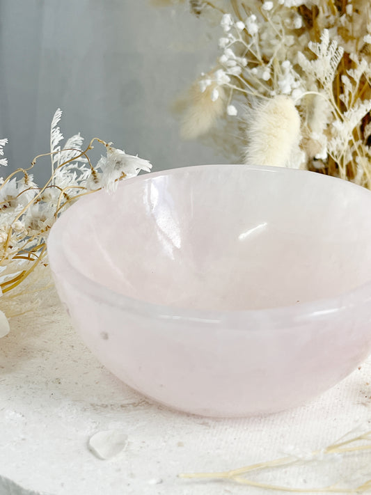 ROSE QUARTZ CRYSTAL BOWL AUSTRALIA SELF LOVE LOVE COMPASSION STONED AND SAGED