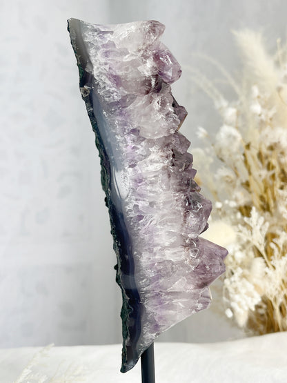 AMETHYST CLUSTER ON STAND || 31710