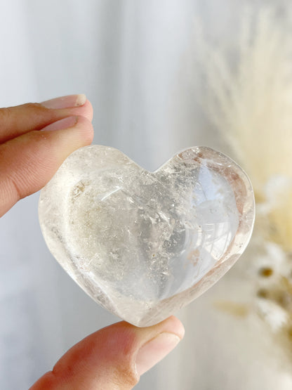 LIGHT SMOKEY QUARTZ HEART || 101676
