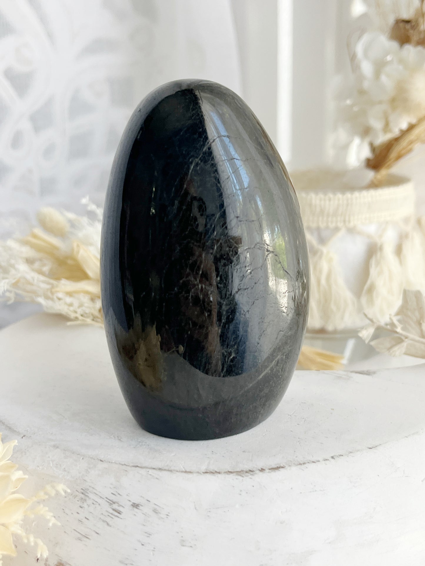 BLACK TOURMALINE DOME || 30443