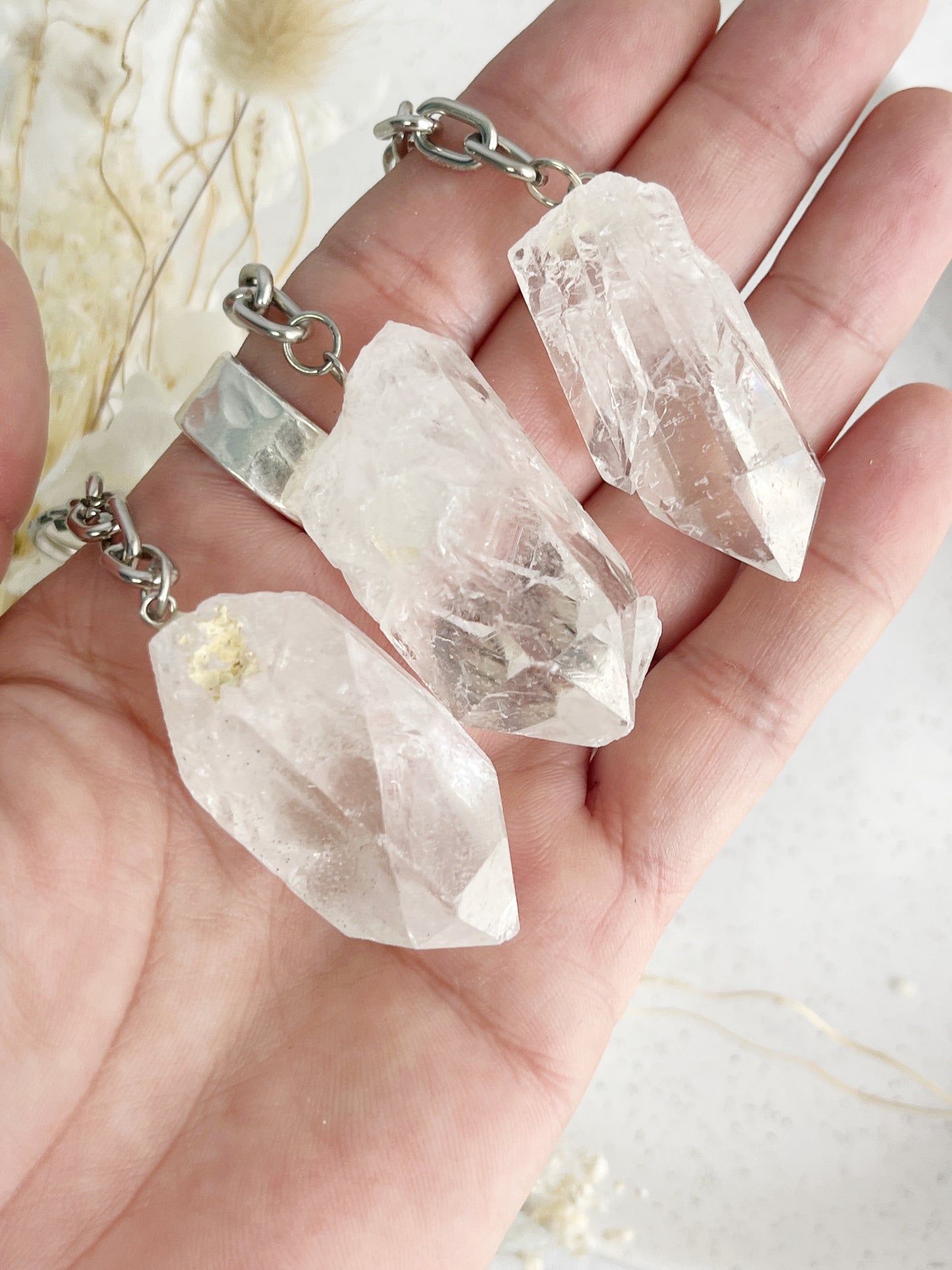 CLEAR QUARTZ POINT KEYRING