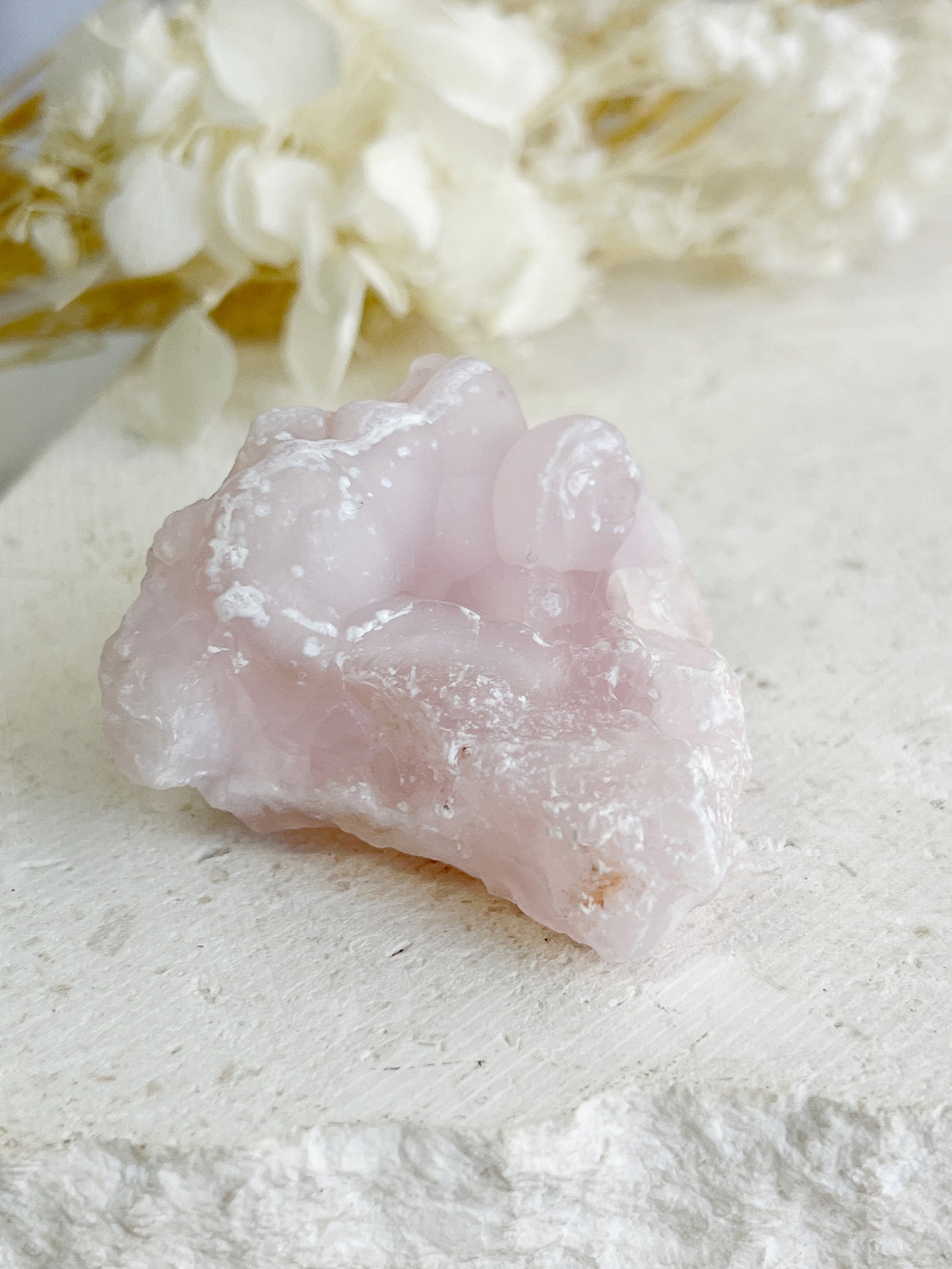 PINK CHALCEDONY SPECIMEN || 31460