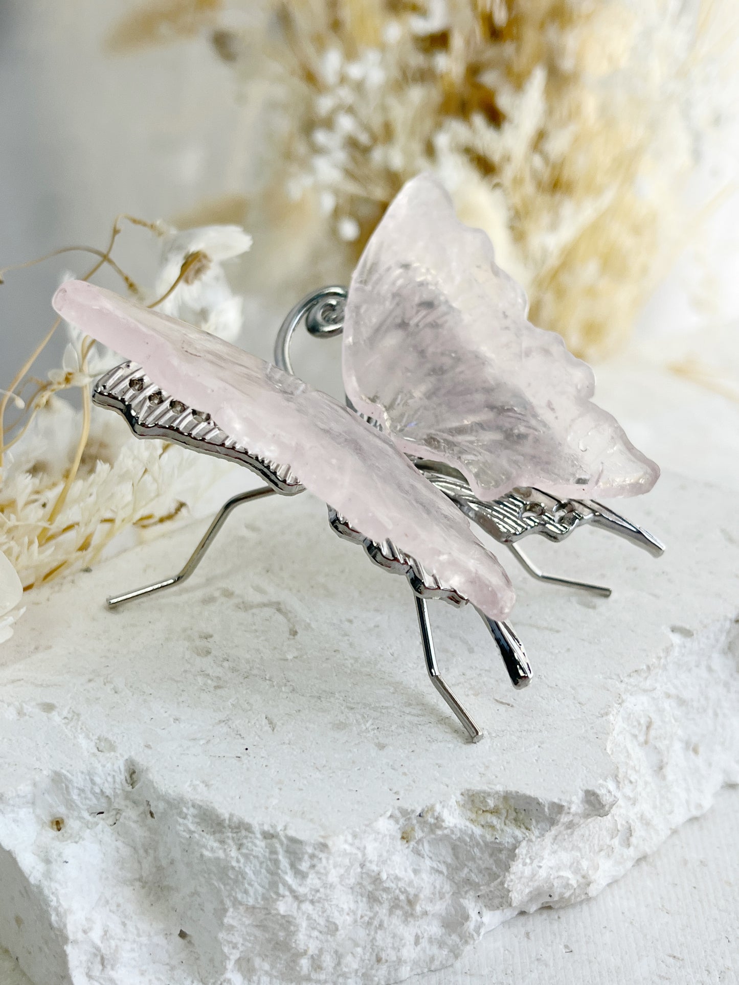ROSE QUARTZ BUTTERFLY || 31784