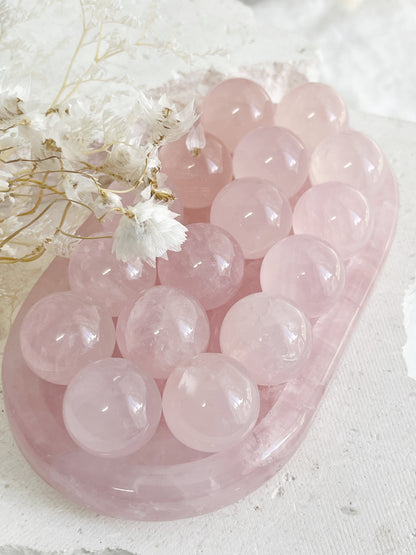 ROSE QUARTZ CRYSTAL SPHERE BOWL TRAY TRINKET DISH AUSTRALIA SELF LOVE LOVE COMPASSION STONED AND SAGED 