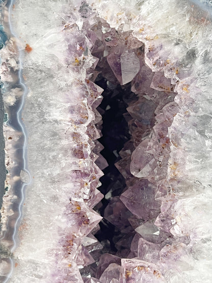 AMETHYST CAVE || 31709