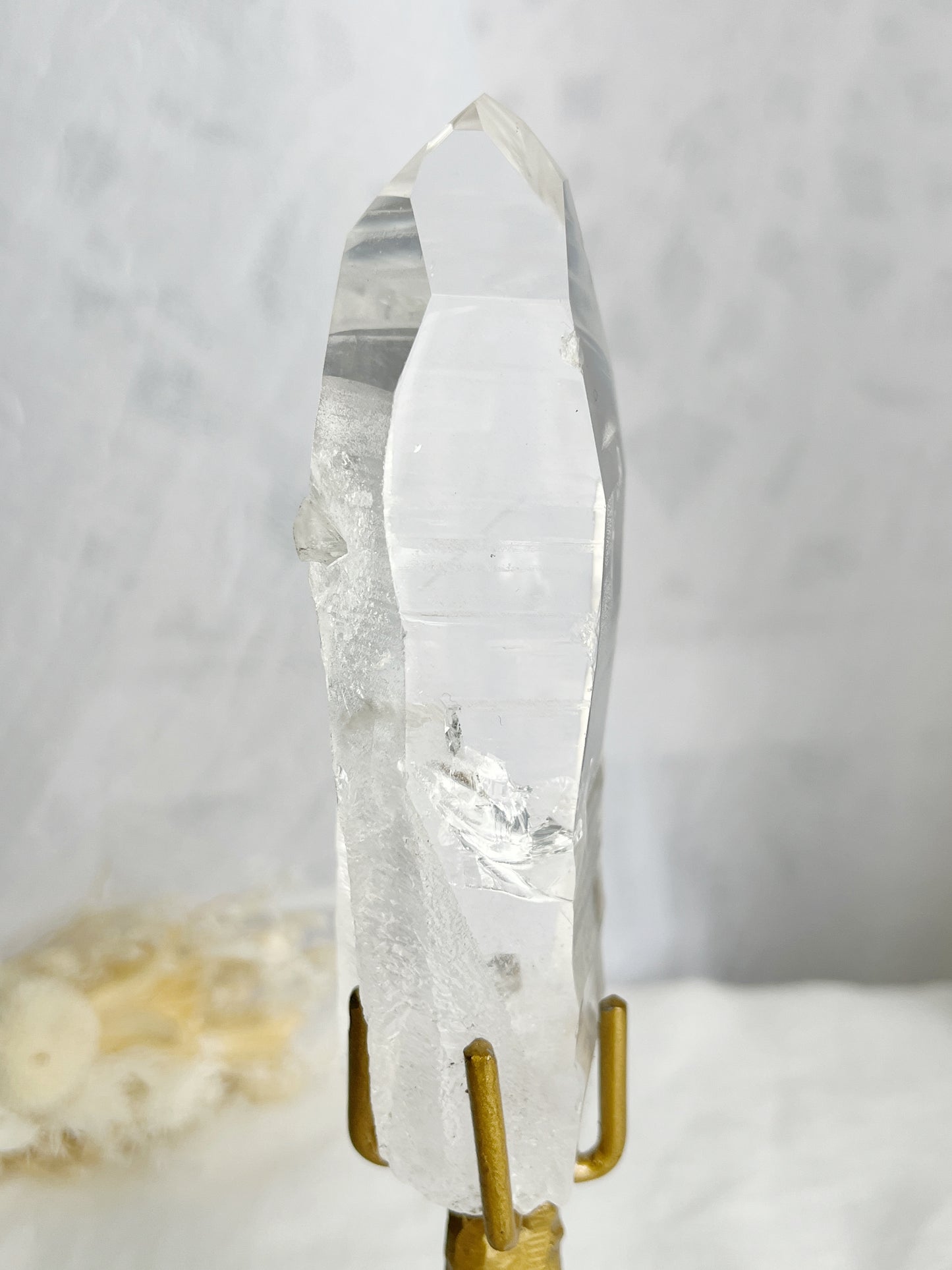 LEMURIAN QUARTZ POINT ON STAND || 30680