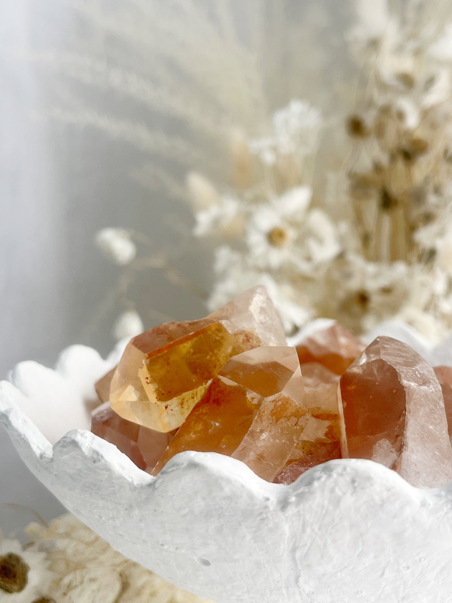 TANGERINE QUARTZ POINT || INTUITIVELY CHOSEN