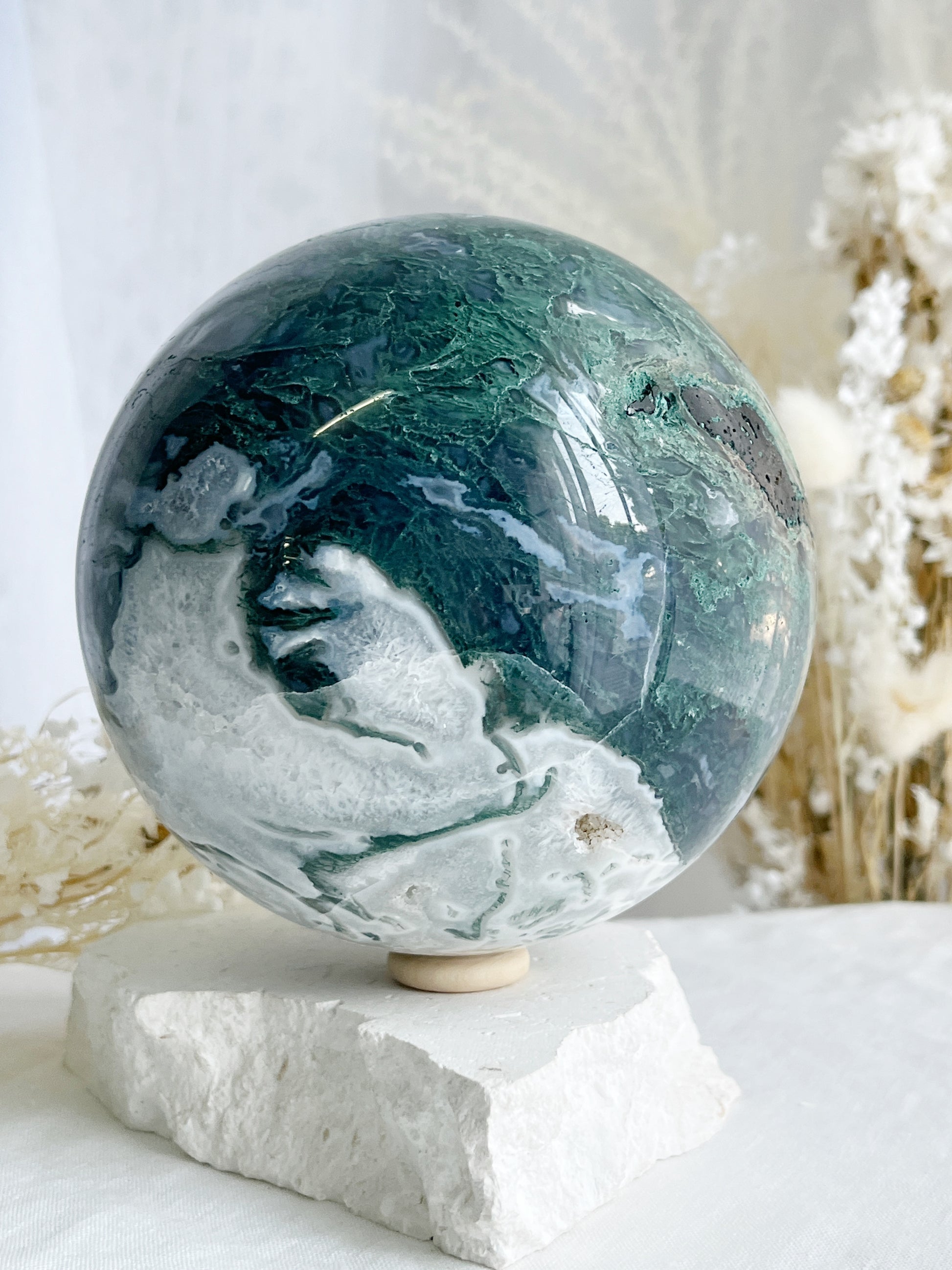 MOSS AGATE SPHERE APPROX 11.5CM. STONED AND SAGED AUSTRALIA