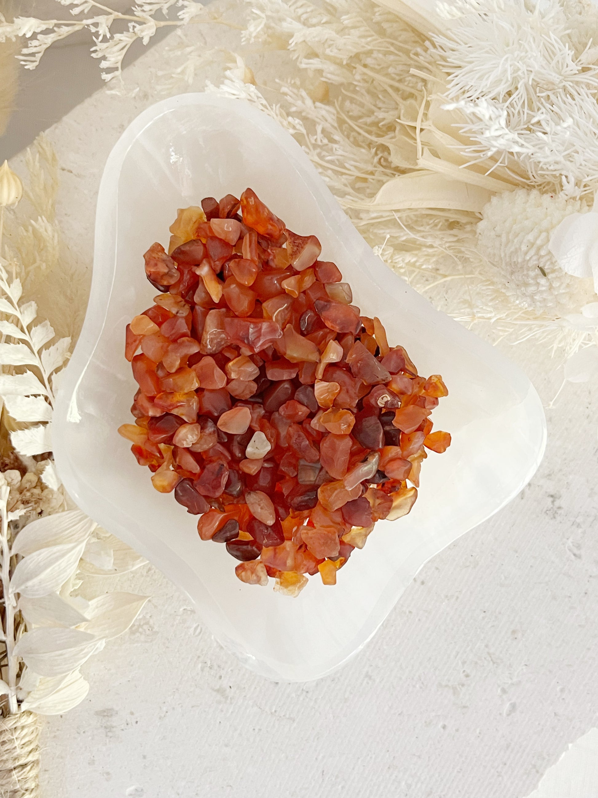 CARNELIAN CHIPS, 100g