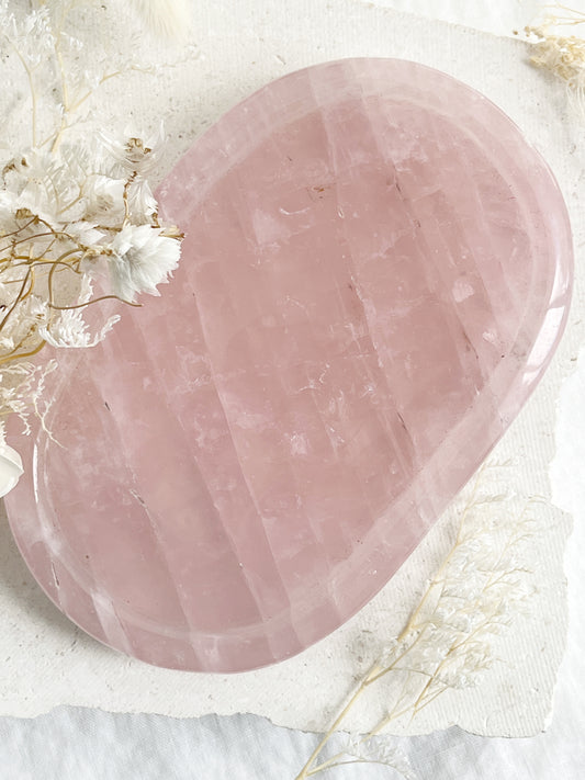 ROSE QUARTZ CRYSTAL BOWL TRAY TRINKET DISH AUSTRALIA SELF LOVE LOVE COMPASSION STONED AND SAGED 