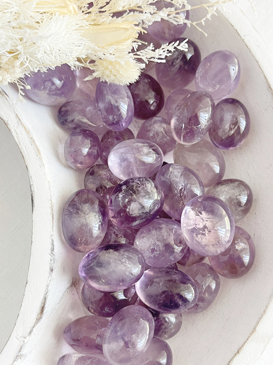 AMETHYST TUMBLE || LIGHT