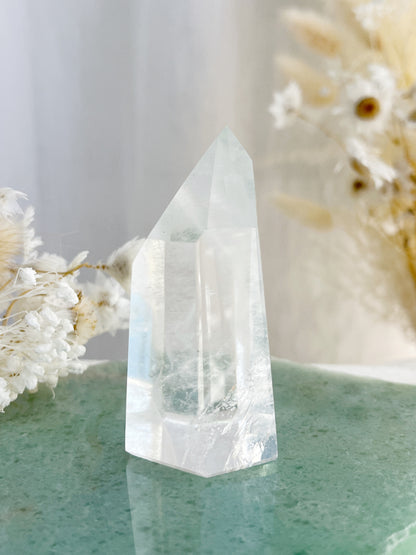 CLEAR QUARTZ GENERATOR || 31417