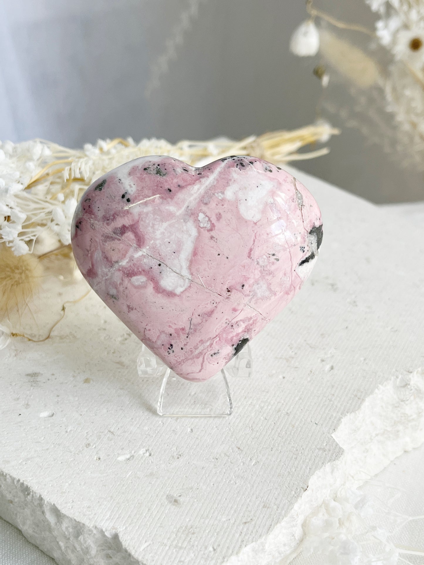 PERUVIAN RHODONITE HEART || 31303