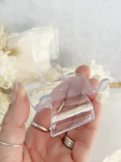 PLASTIC STAND