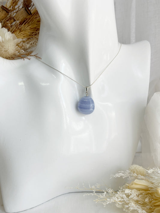 BLUE LACE AGATE TUMBLE NECKLACE, SILVER STERLING, STONED AND SAGED AUSTRALIA