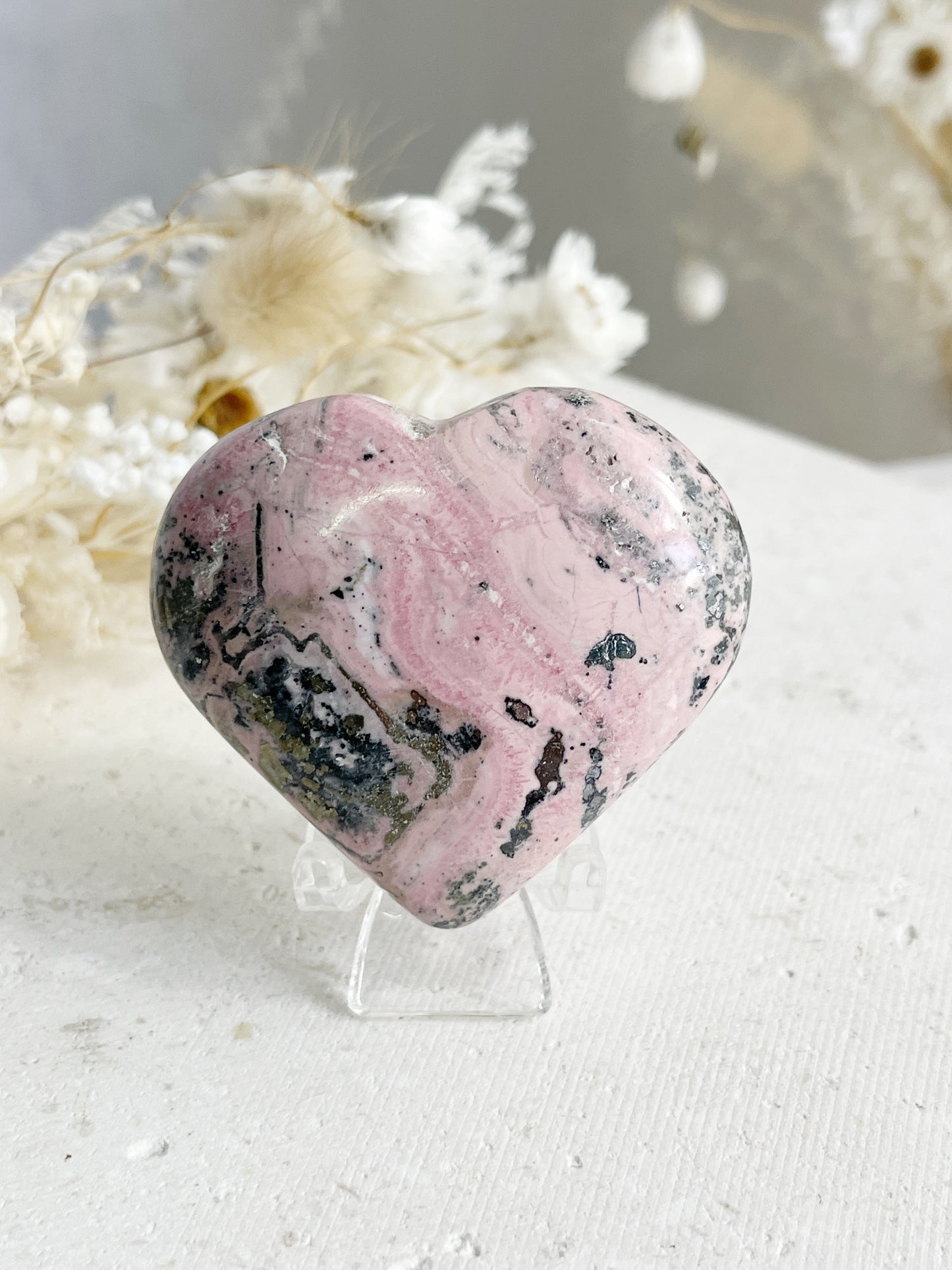 PERUVIAN RHODONITE HEART || 31307