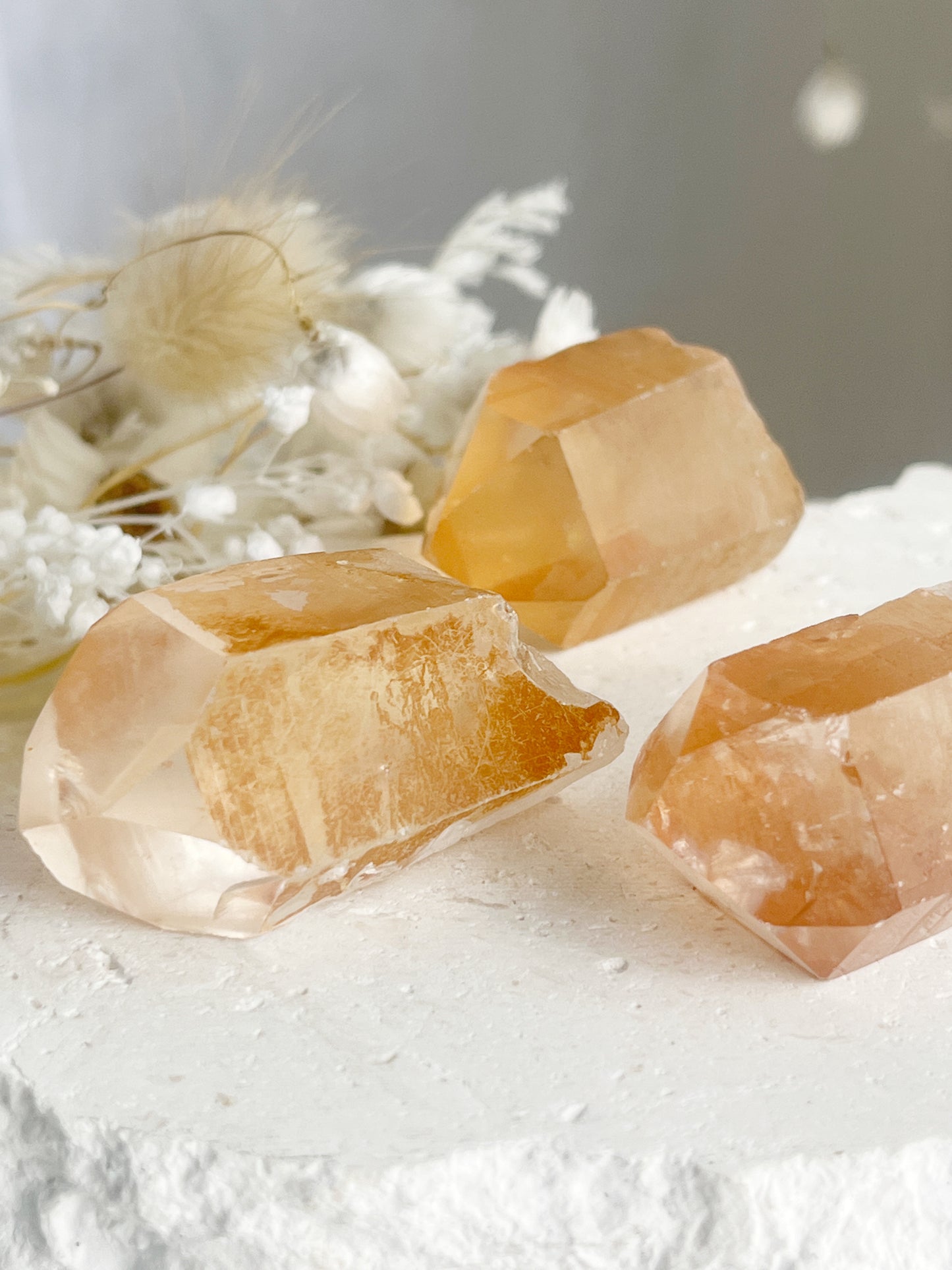 TANGERINE QUARTZ POINT || INTUITIVELY CHOSEN