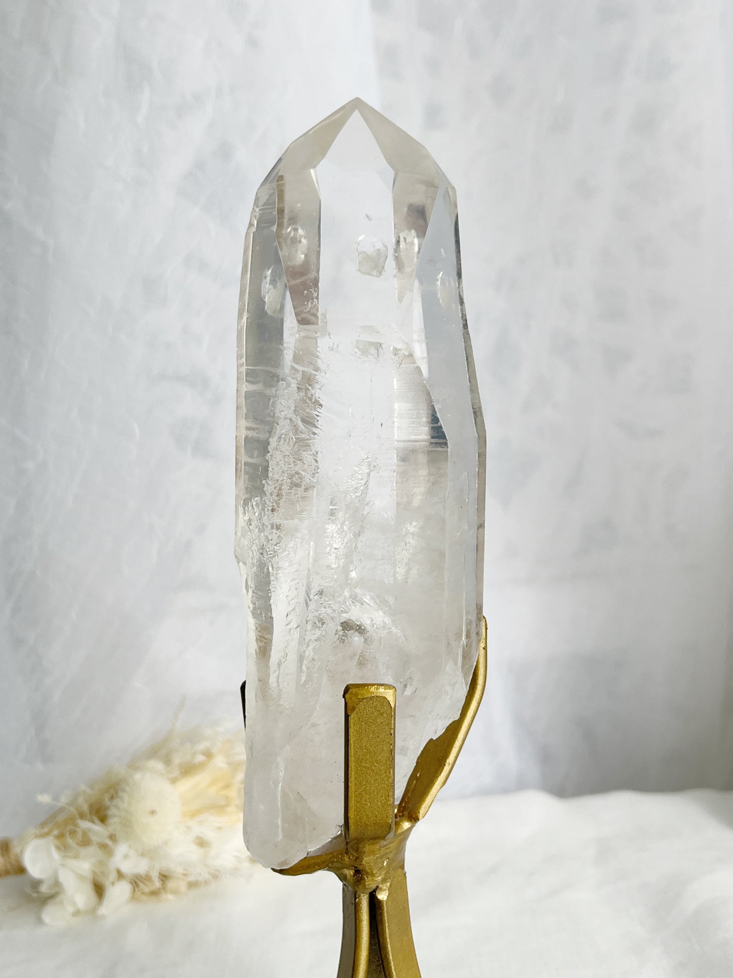 LEMURIAN QUARTZ POINT ON STAND || 30673